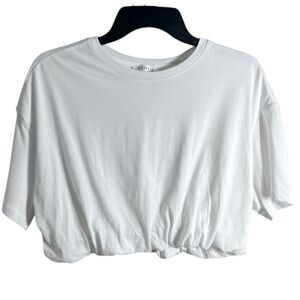 Cloth By Design Cropped White Tee Shirt Size Medium